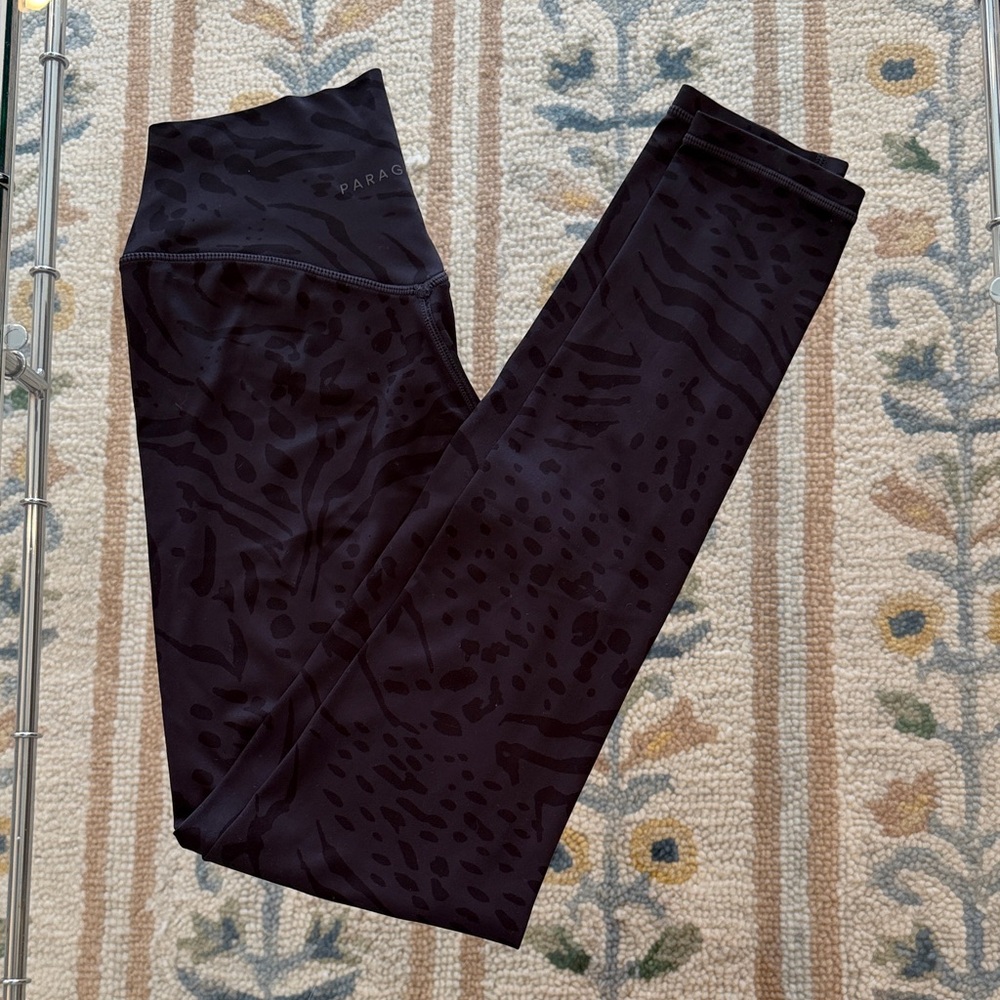 Paragon Fitwear Dark Patterned Leggings